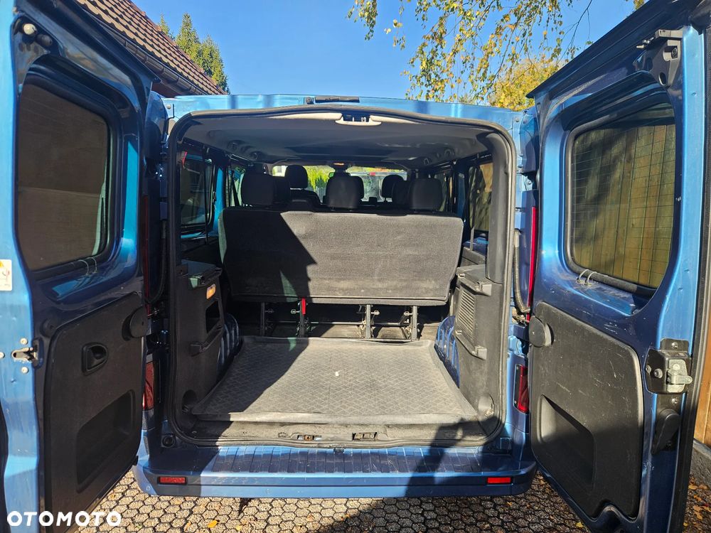 Opel Vivaro - 12