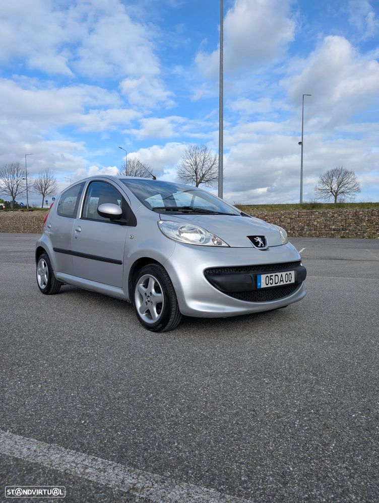 Peugeot 107 1.0 Urban - 7