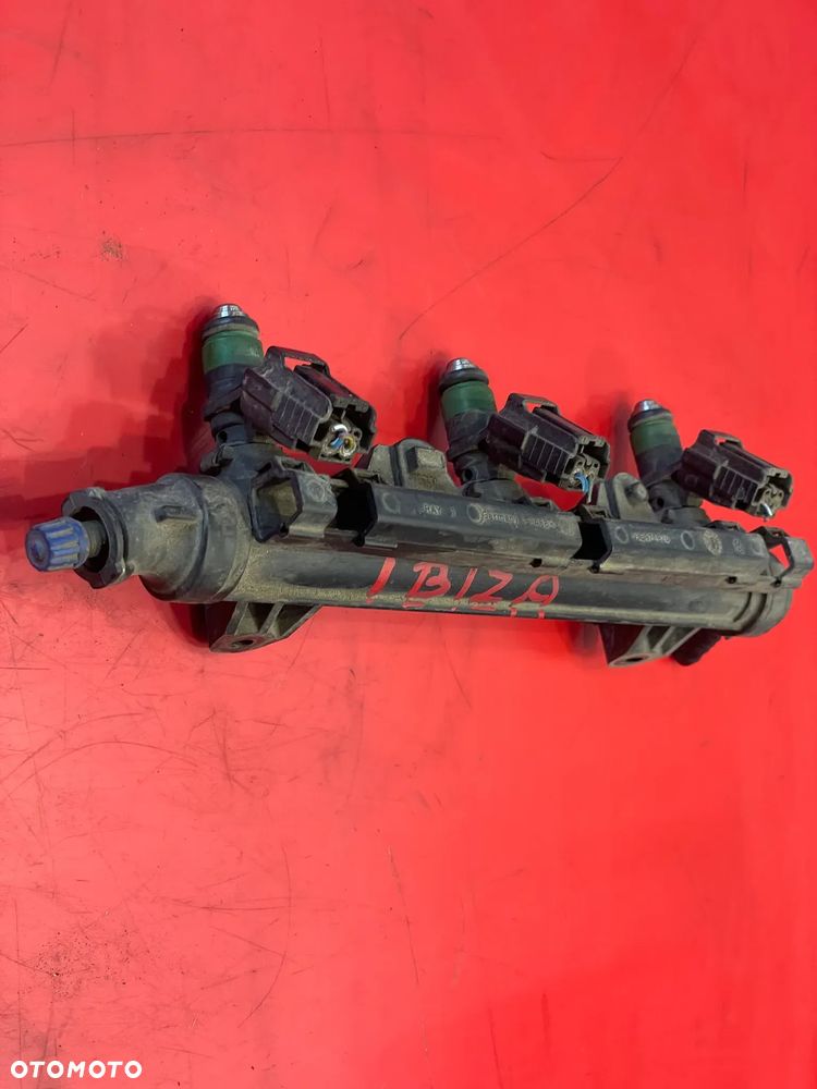 LISTWA WTRYSKOWA SEAT IBIZA 03E971824 - 4