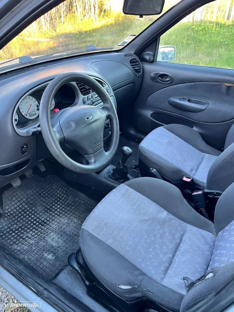 Ford Fiesta 1.25 Ghia - 7