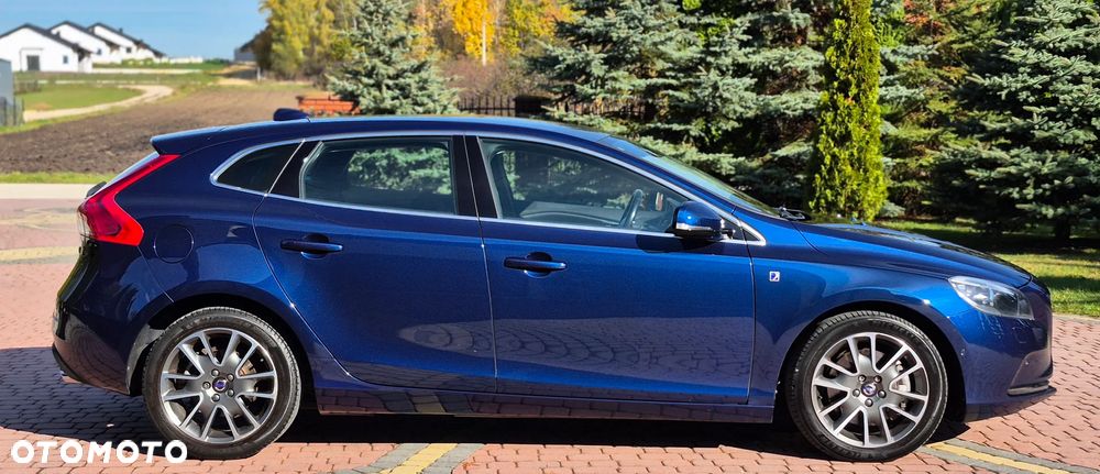 Volvo V40 D4 Ocean Race - 3