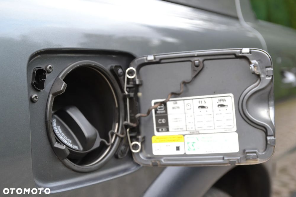 Volvo XC 70 - 35