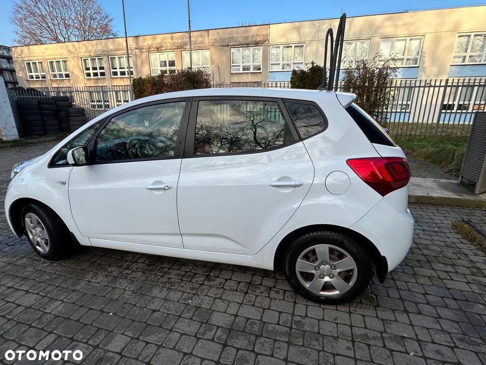 Kia Venga 1.4 Business Line - 8