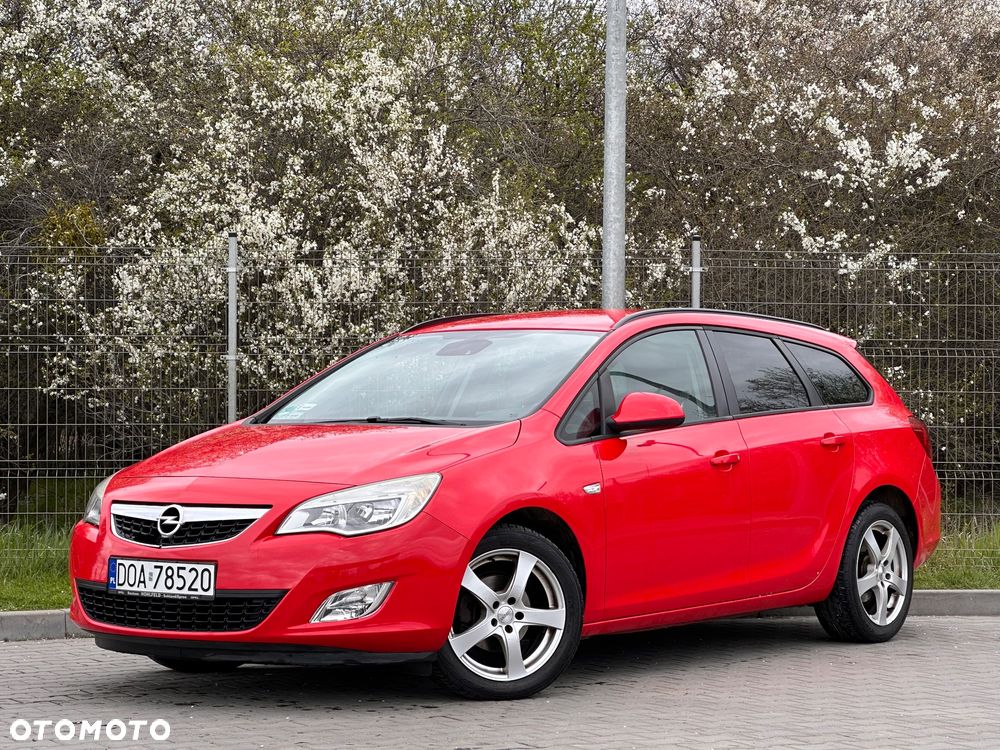 Opel Astra 1.4 Turbo Color Edition - 1