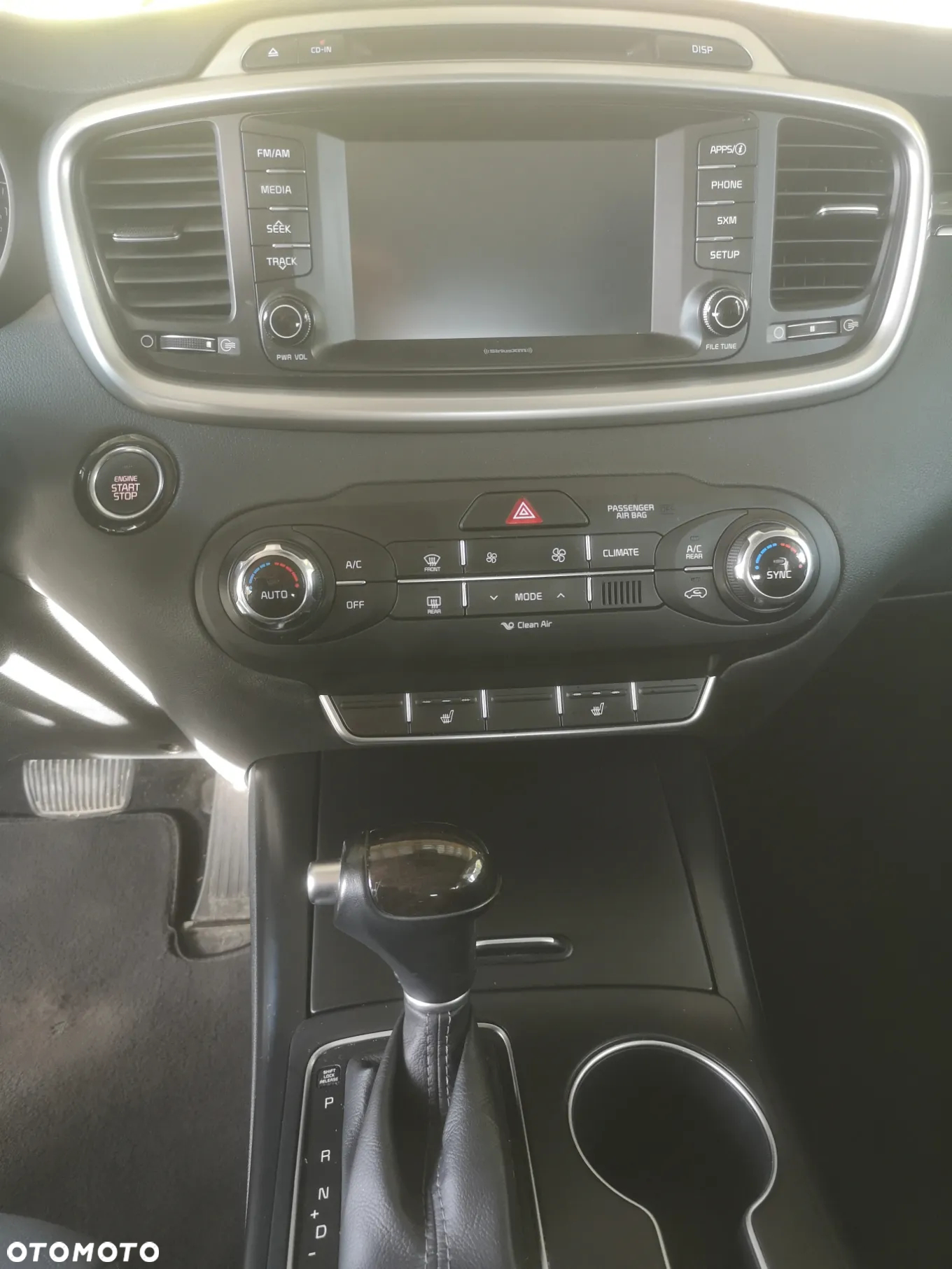 Kia Sorento - 17