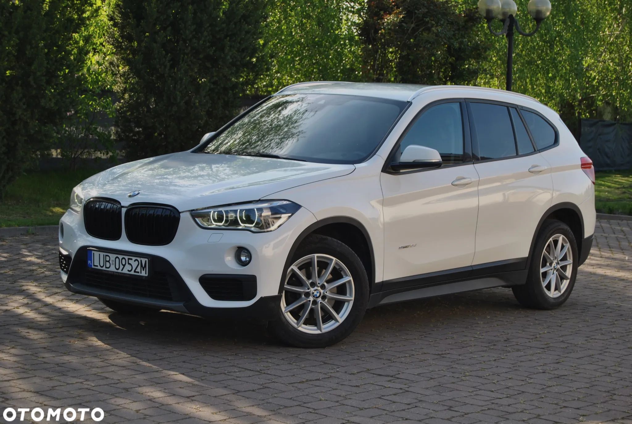 BMW X1 sDrive18d - 1