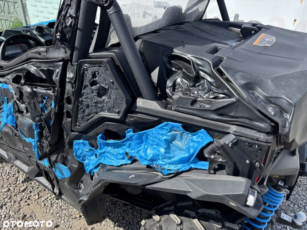Can-Am Maverick - 8