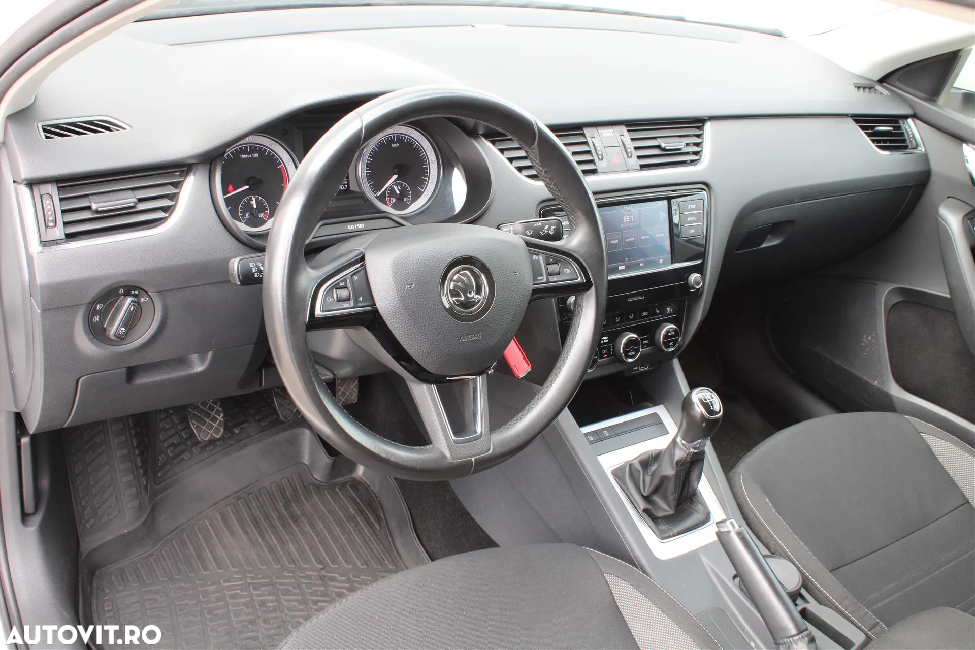 Skoda Octavia - 11