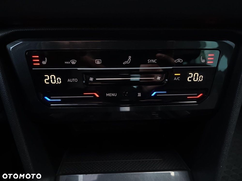 Volkswagen Tiguan 2.0 TDI SCR 4Mot R-Line DSG - 15