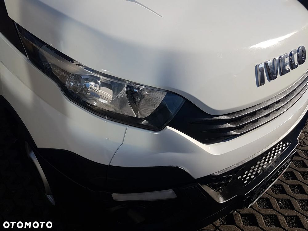 Iveco DAILY 6EP CHŁODNIA MROŹNIA IZOTERMA AGREGAT THERMO KING V-200 MAX GRZANIE 3,41x2,09x2,10 - 30