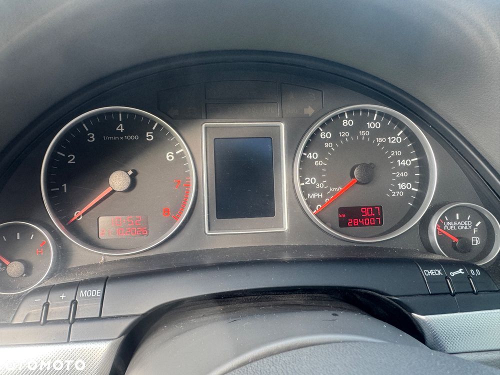 Audi A4 Limousine - 20