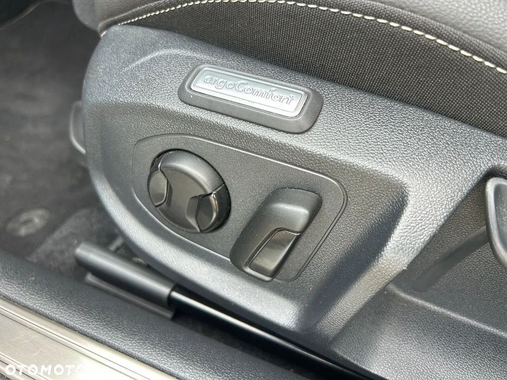 Volkswagen Arteon 2.0 TSI Elegance DSG - 32