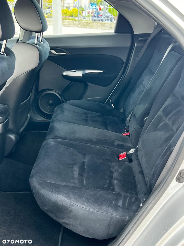 Honda Civic 1.4 Comfort - 8