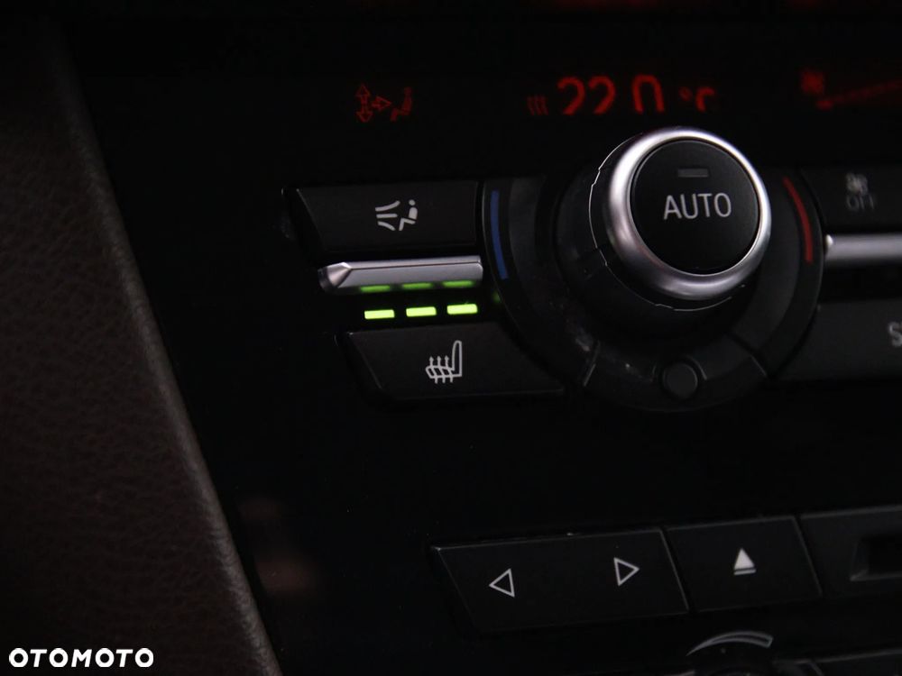 BMW X5 xDrive30d - 29