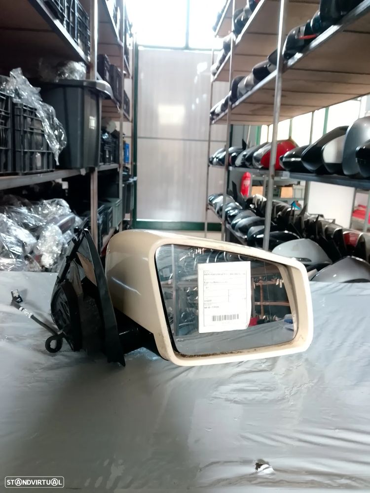 RETROVISOR DIREITO MERCEDES BENZ W212 / PISCA PARTIDO - 2