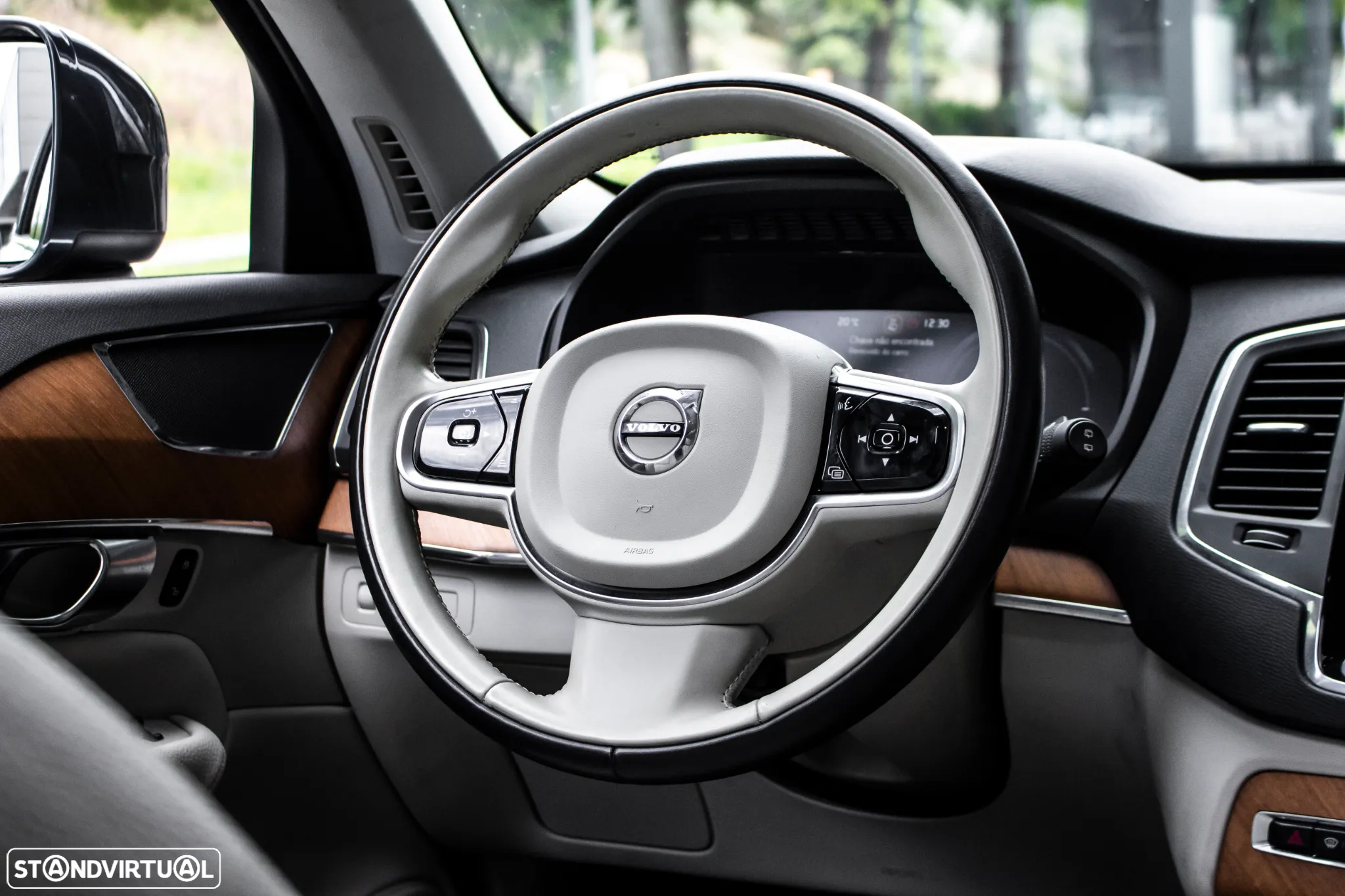 Volvo XC 90 2.0 T8 PHEV Inscription AWD - 37
