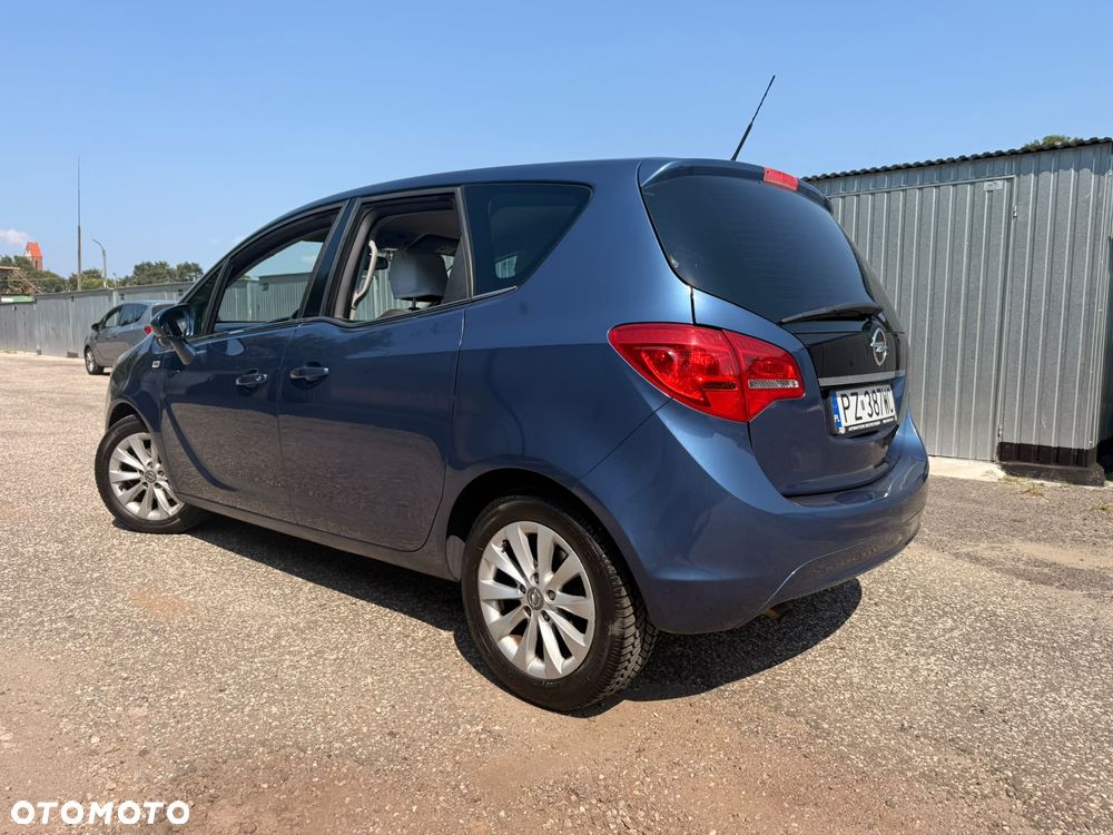 Opel Meriva 1.4 T Cosmo S&S - 2