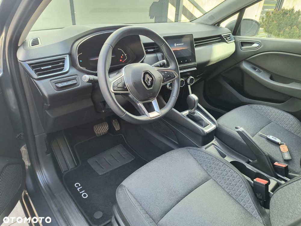 Renault Clio E-TECH 140 BUSINESS EDITION - 25