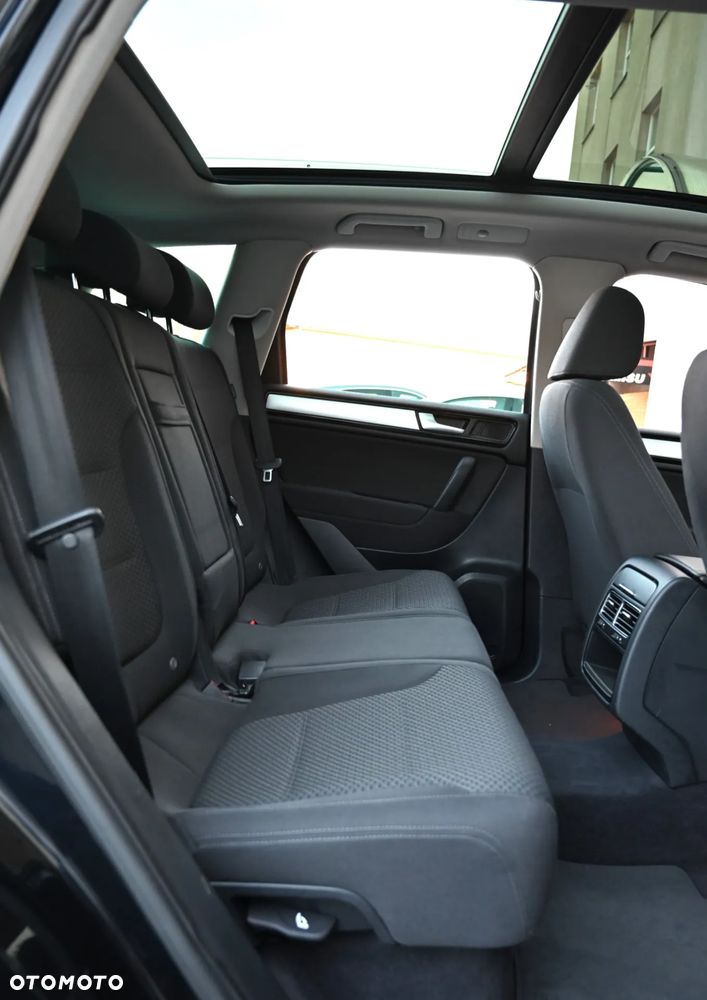 Volkswagen Touareg - 36