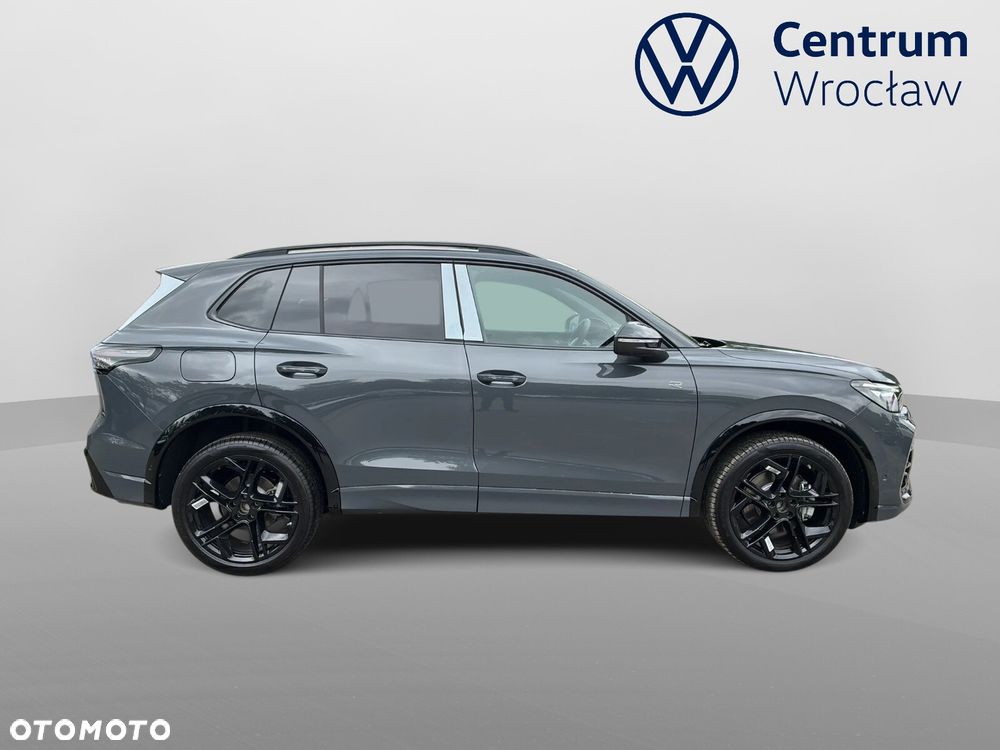 Volkswagen Tiguan 2.0 TDI 4Mot R-Line Plus DSG - 3