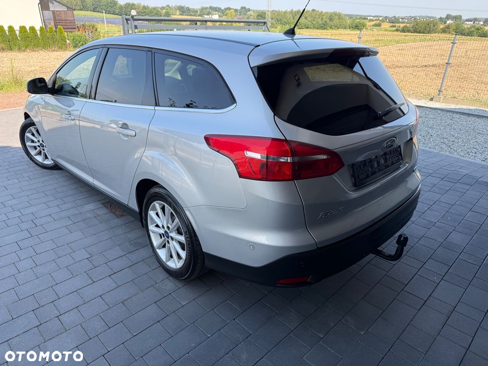 Ford Focus - 6