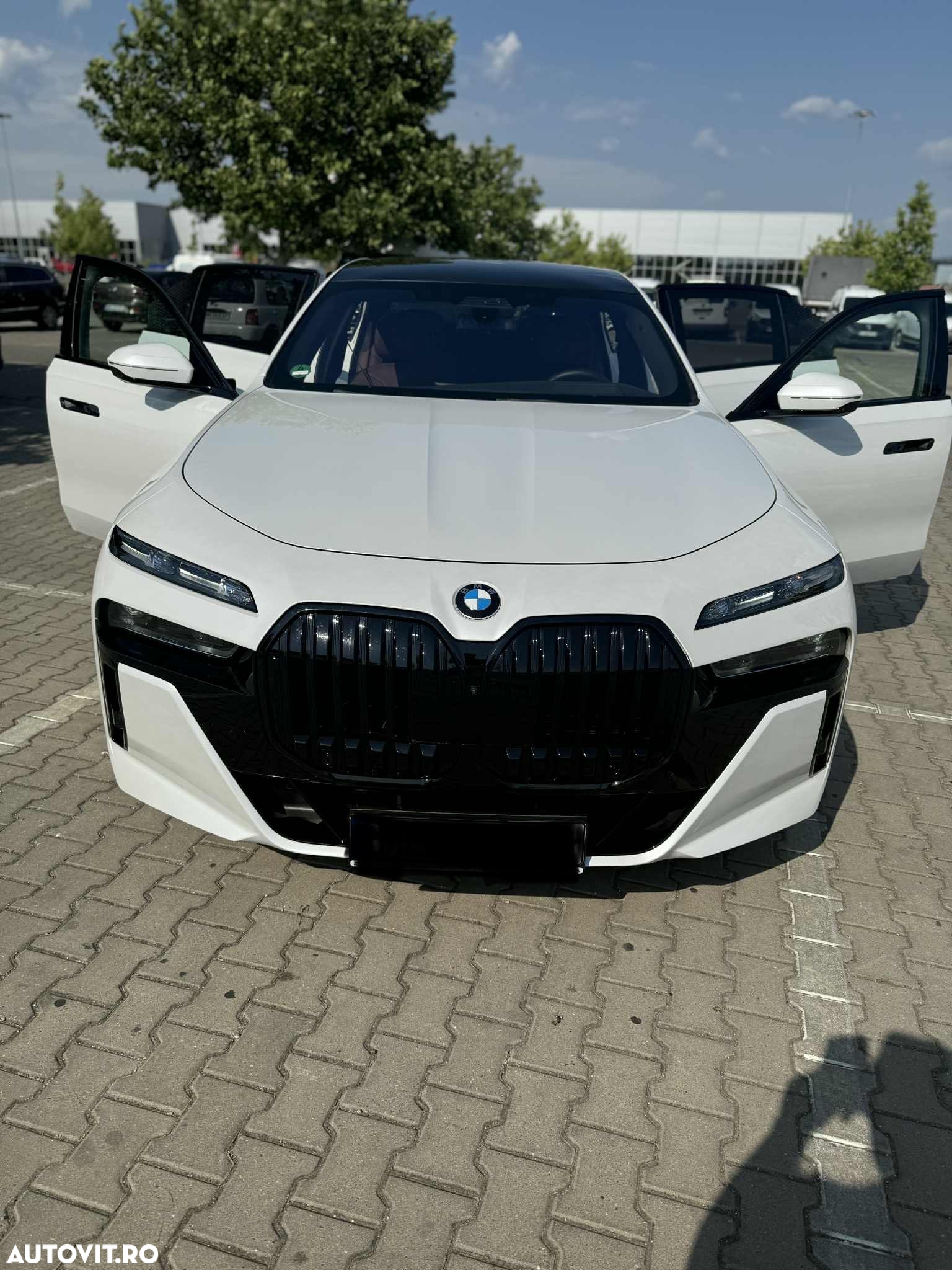 BMW Seria 7 740d xDrive MHEV - 3