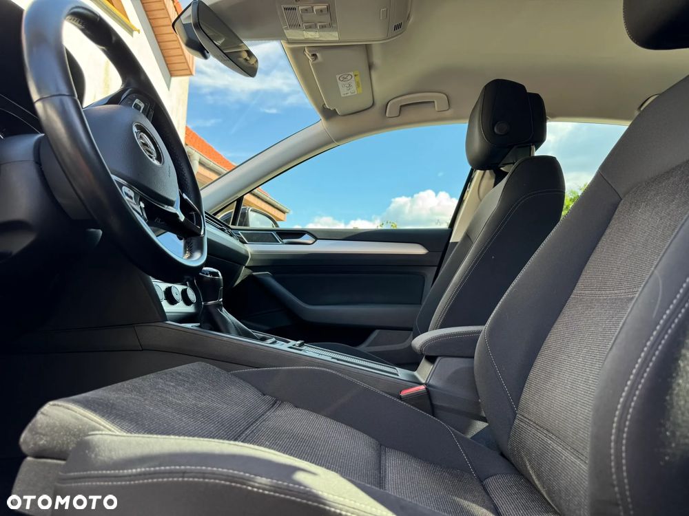 Volkswagen Passat 1.4 TSI BMT ACT Comfortline - 9