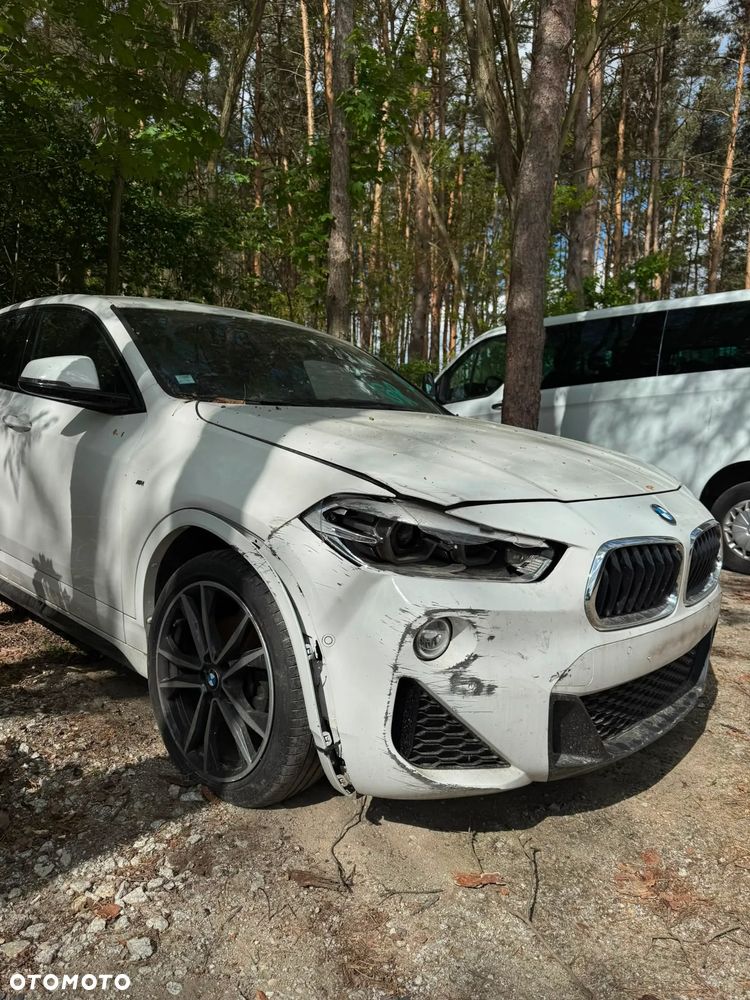 BMW X2 sDrive18d sport - 5