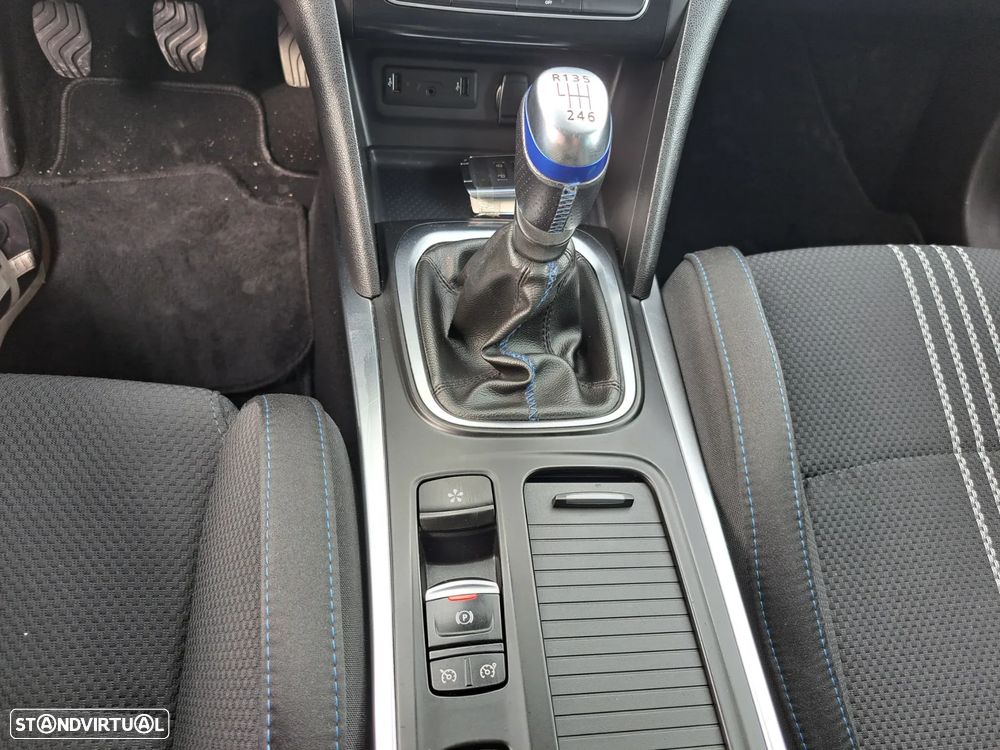 Renault Mégane 1.2 TCE GT Line - 33