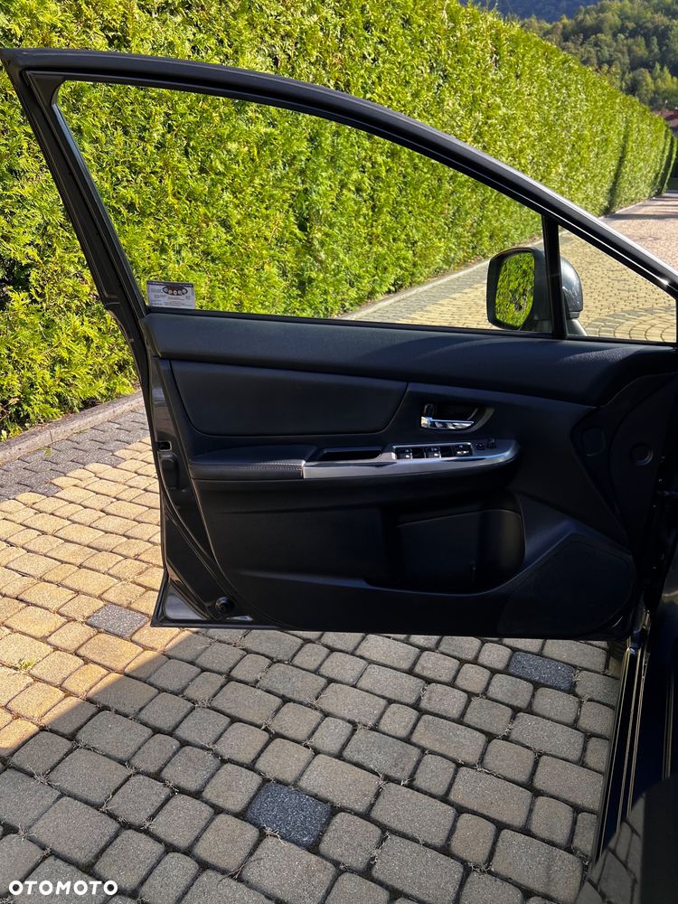 Subaru XV 2.0 i Exclusive Lineartronic - 6