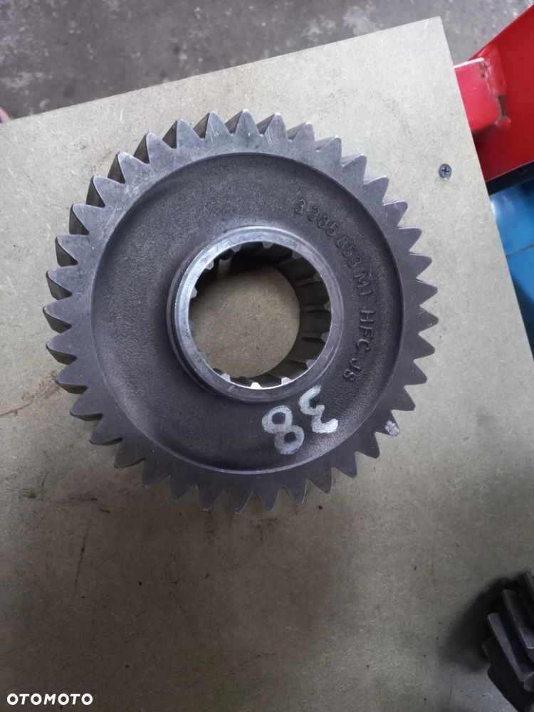 Koło zębate 38z Massey Ferguson 3385853m1,koło 2 biegu, - 1
