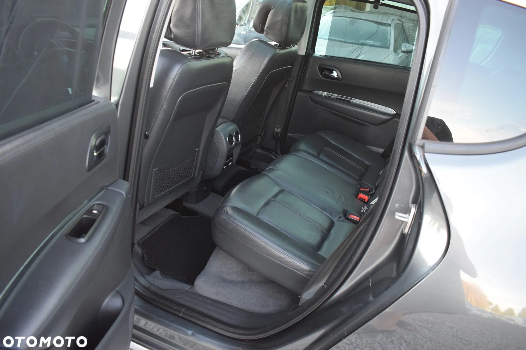 Peugeot 3008 2.0 HDi Allure - 9