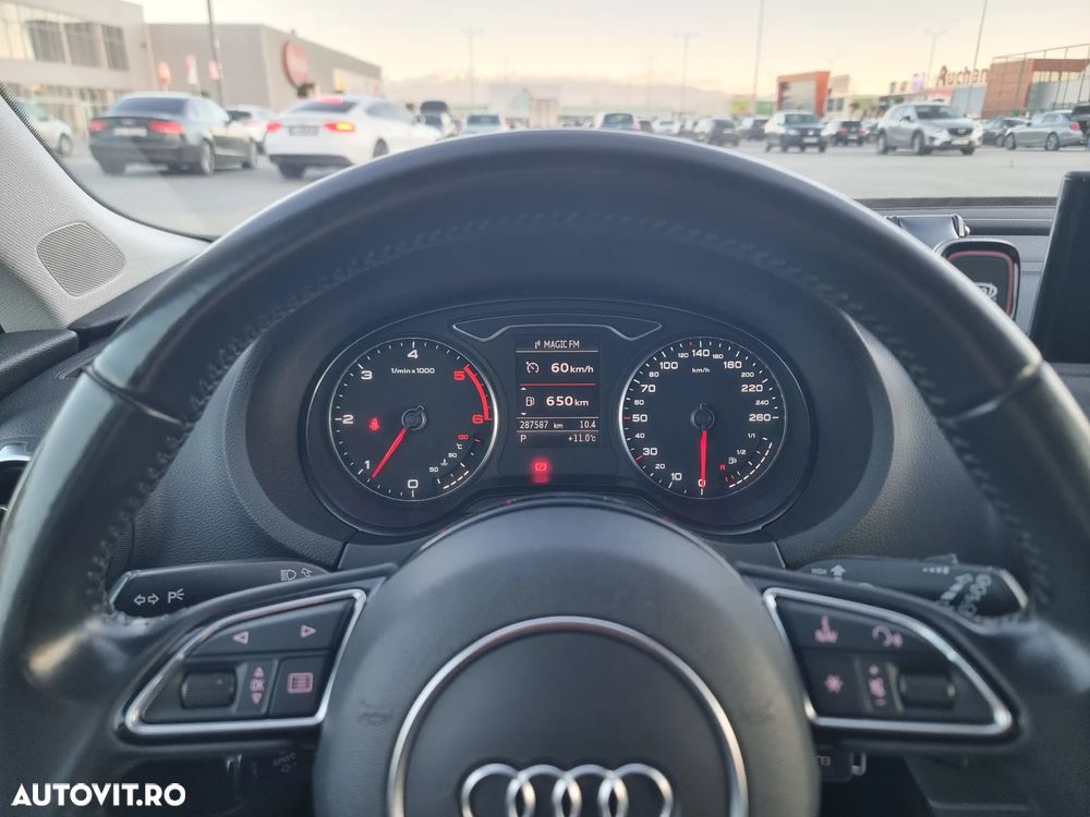 Audi A3 2.0 TDI Sportback (clean diesel) S tronic Ambition - 14