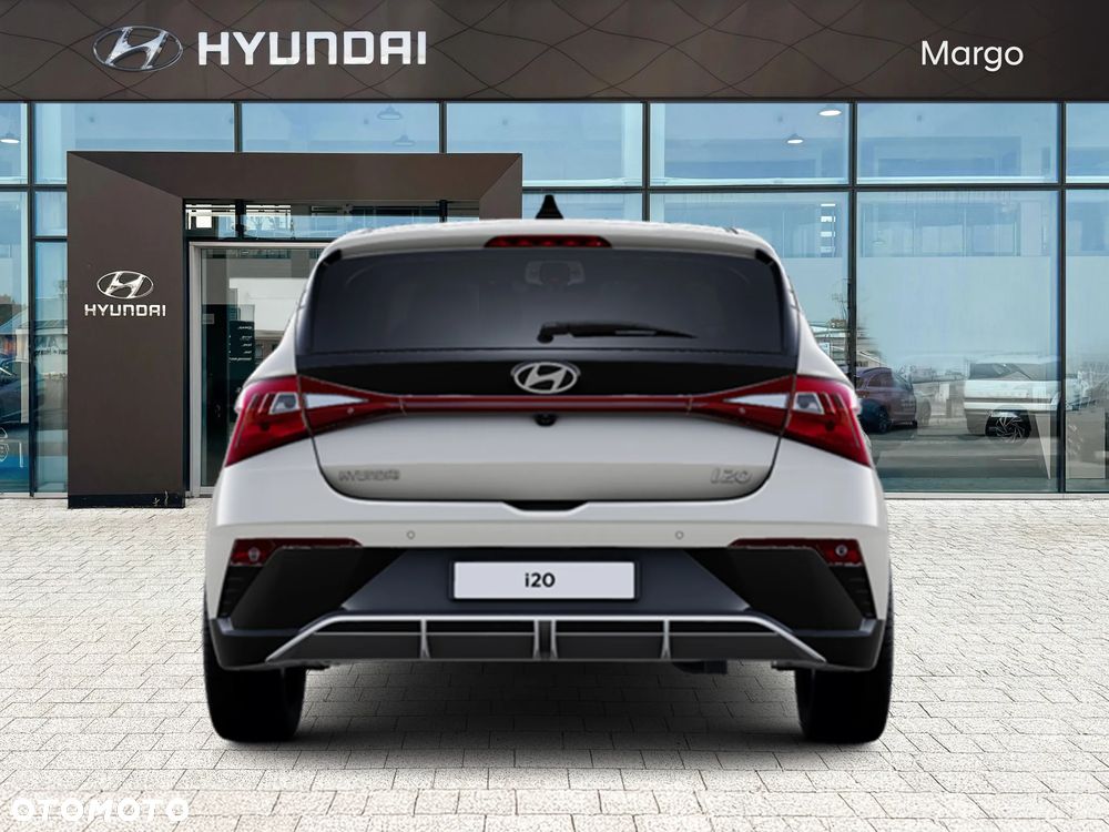 Hyundai i20 1.0 T-GDi Modern Black DCT - 12