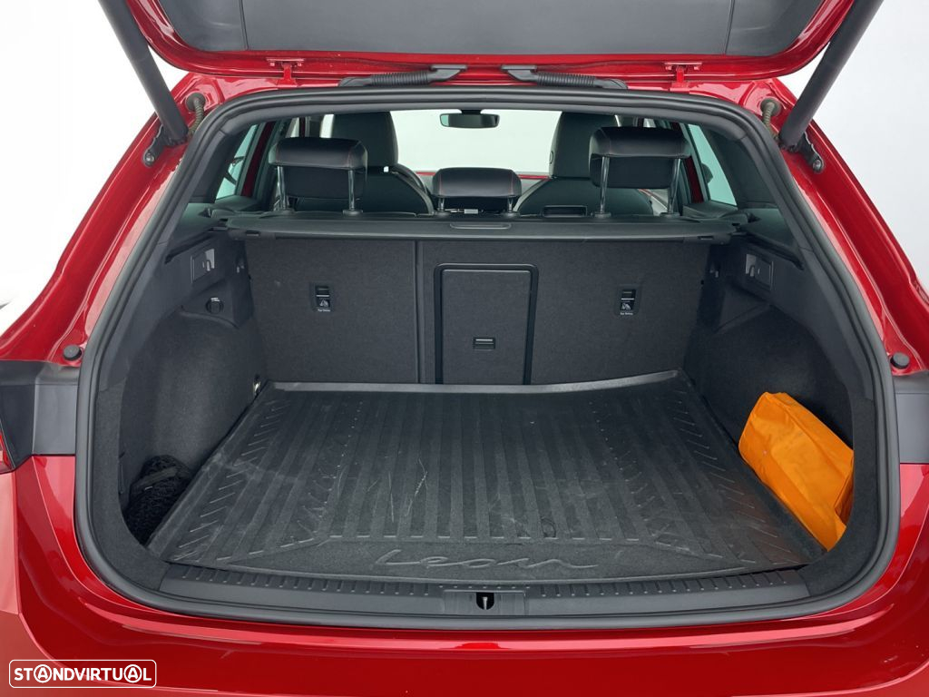 SEAT Leon ST 1.5 eTSI FR DSG - 13