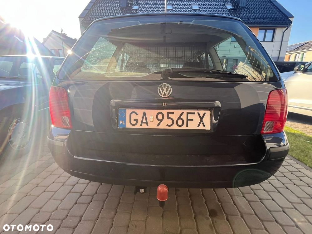 Volkswagen Passat 1.9 TDI CL - 6