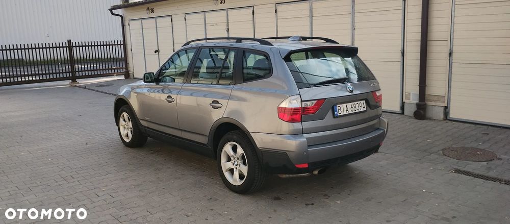 BMW X3 xDrive20i Limited Sport Edition - 3