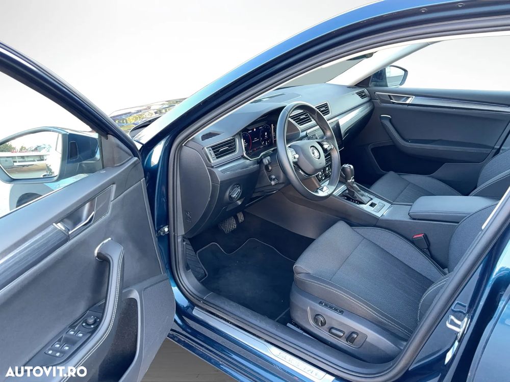 Skoda Superb 2.0 TDI DSG Style - 10