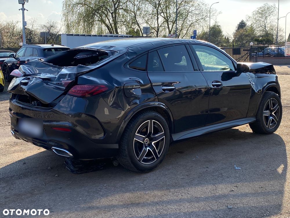 Mercedes-Benz GLC 300 de PHEV 4-Matic AMG Line - 2