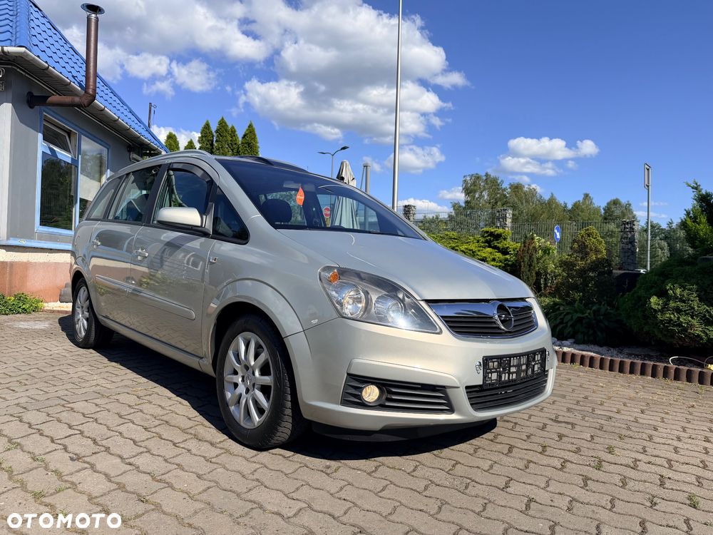 Opel Zafira 1.8 Innovation - 2