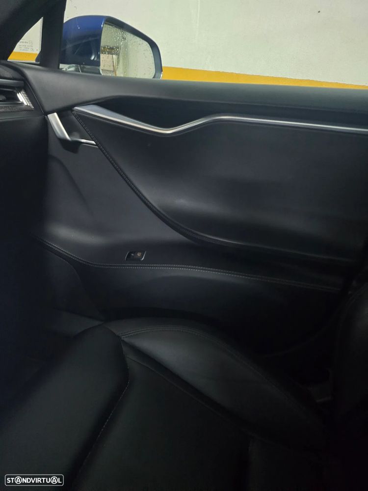 Tesla Model S 90D AWD - 19