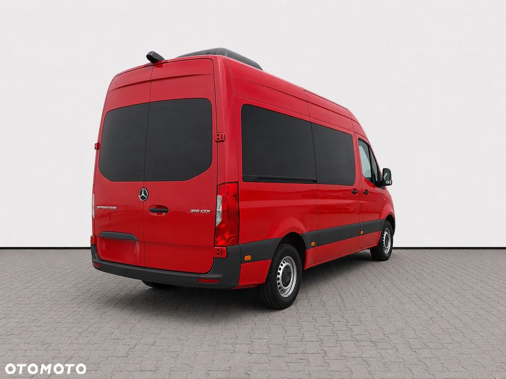 Mercedes-Benz Sprinter Standard PRO 907.233 - 6