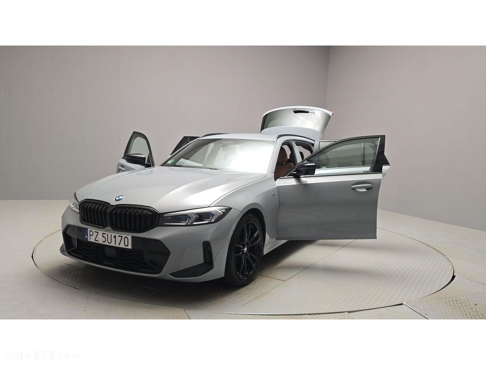 BMW Seria 3 320d xDrive M Sport - 13