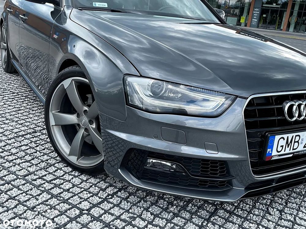 Audi A4 Avant 2.0 TDI DPF clean diesel multitronic S line Sportpaket - 17