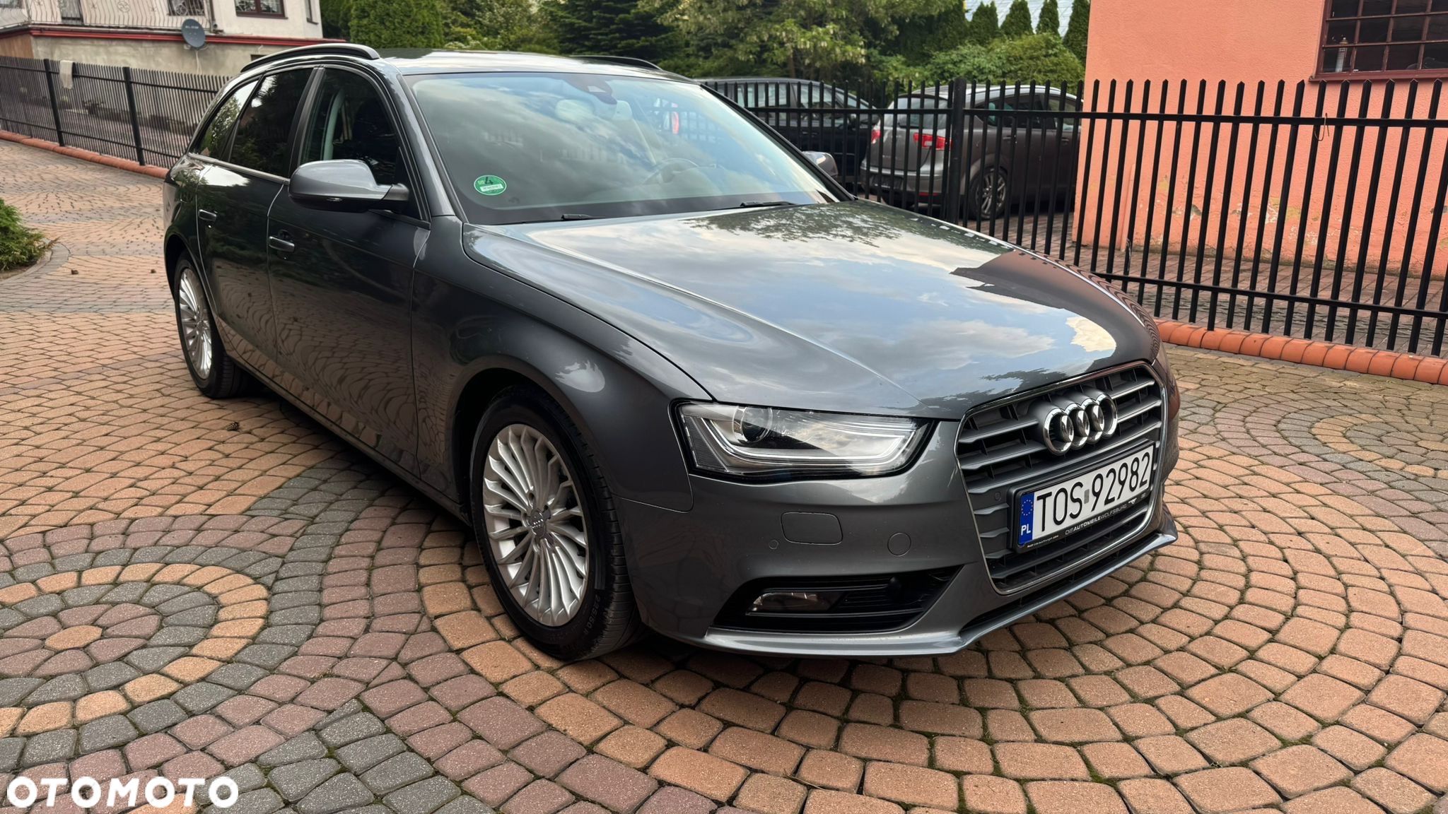 Audi A4 Avant 2.0 TDI DPF multitronic Attraction - 1
