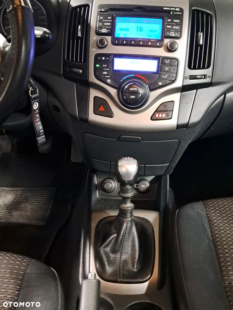 Hyundai i30 1.6 CRDi Comfort - 12