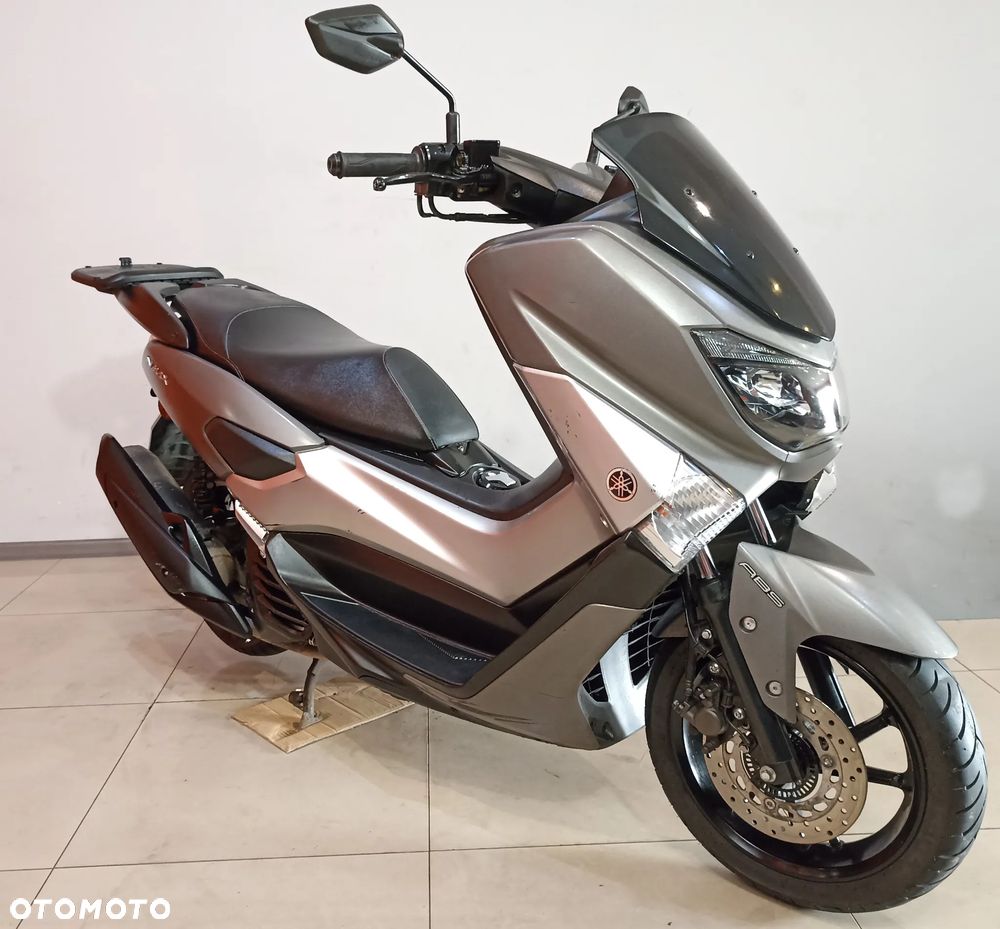 Yamaha NMAX - 7
