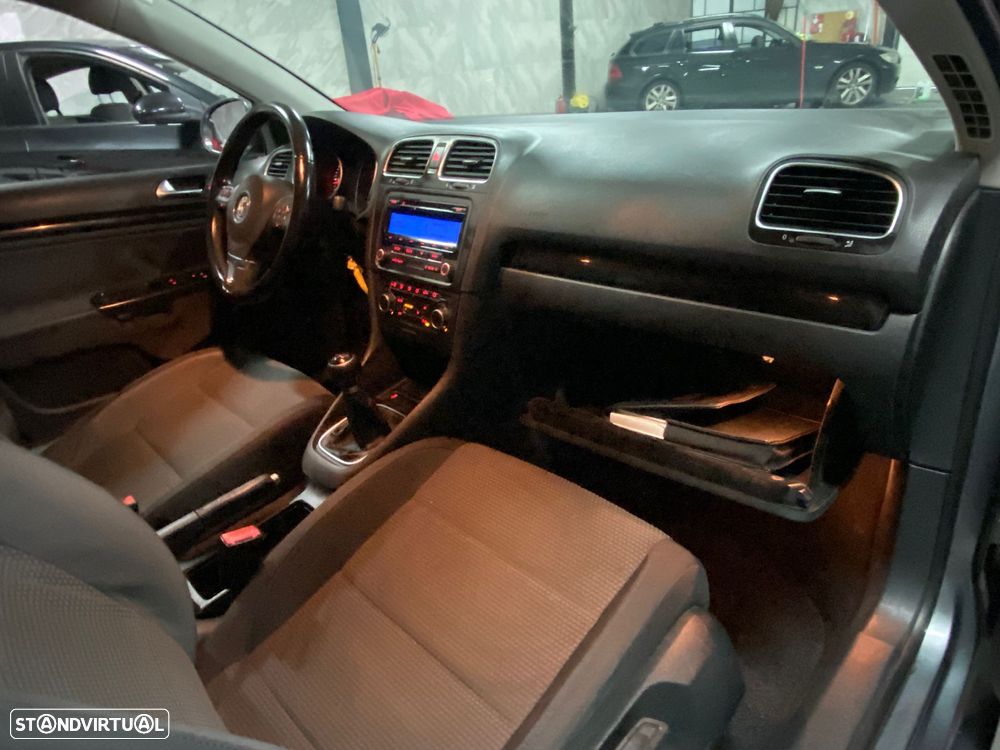 VW Golf Variant 1.6 TDi Confortline - 7