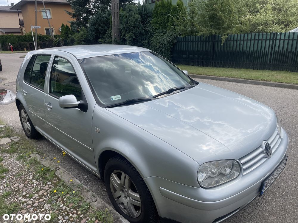 Volkswagen Golf - 3