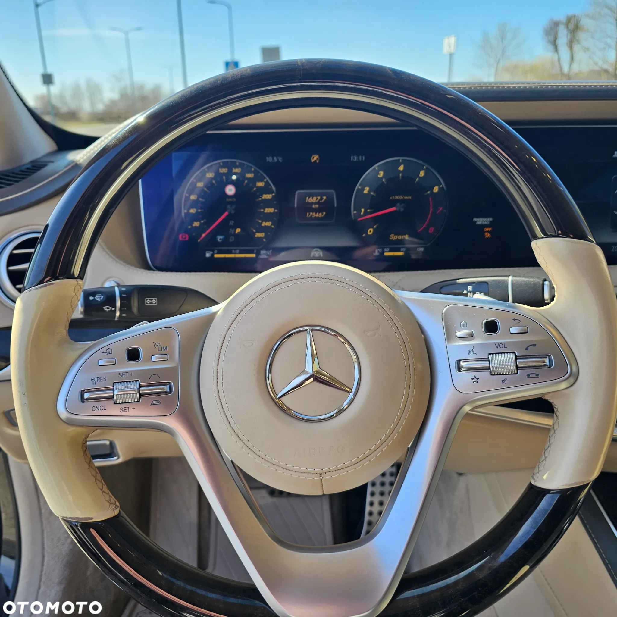 Mercedes-Benz Klasa S 560 4-Matic L 9G-TRONIC - 29